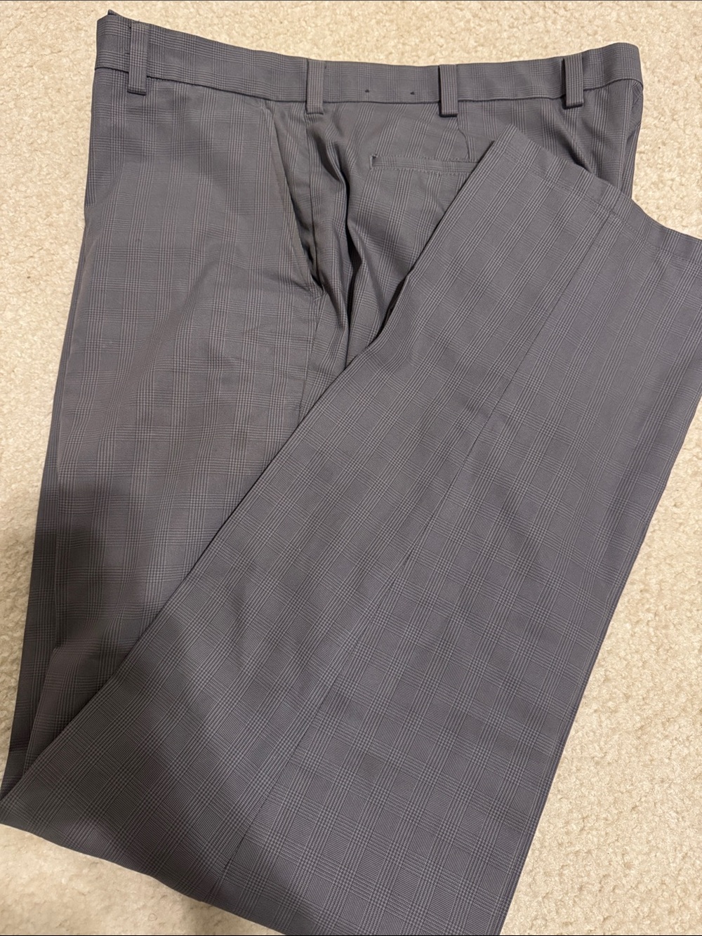 Brooks Brothers Black Advantage Chinos - Men's Classic Fit
